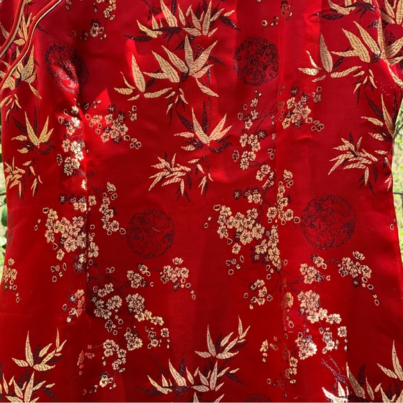 Vintage Cheongsam Qipao, maxi-dress, red, gold, black embroidery - Picture 5 of 9